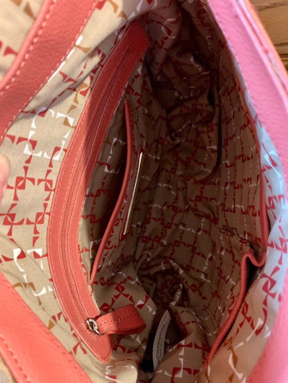 Vintage Liz Claiborne Coral Leather Shoulder Bag - Picture 8 of 12